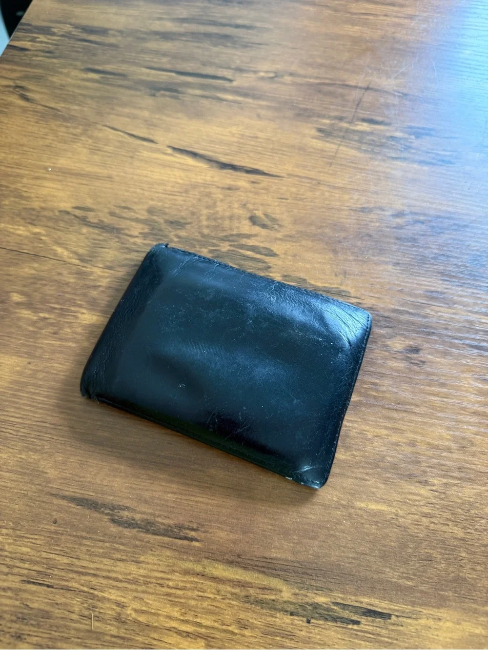 Black Leather Bi-Fold Wallet with ID Window Perry Ellis Portfolio